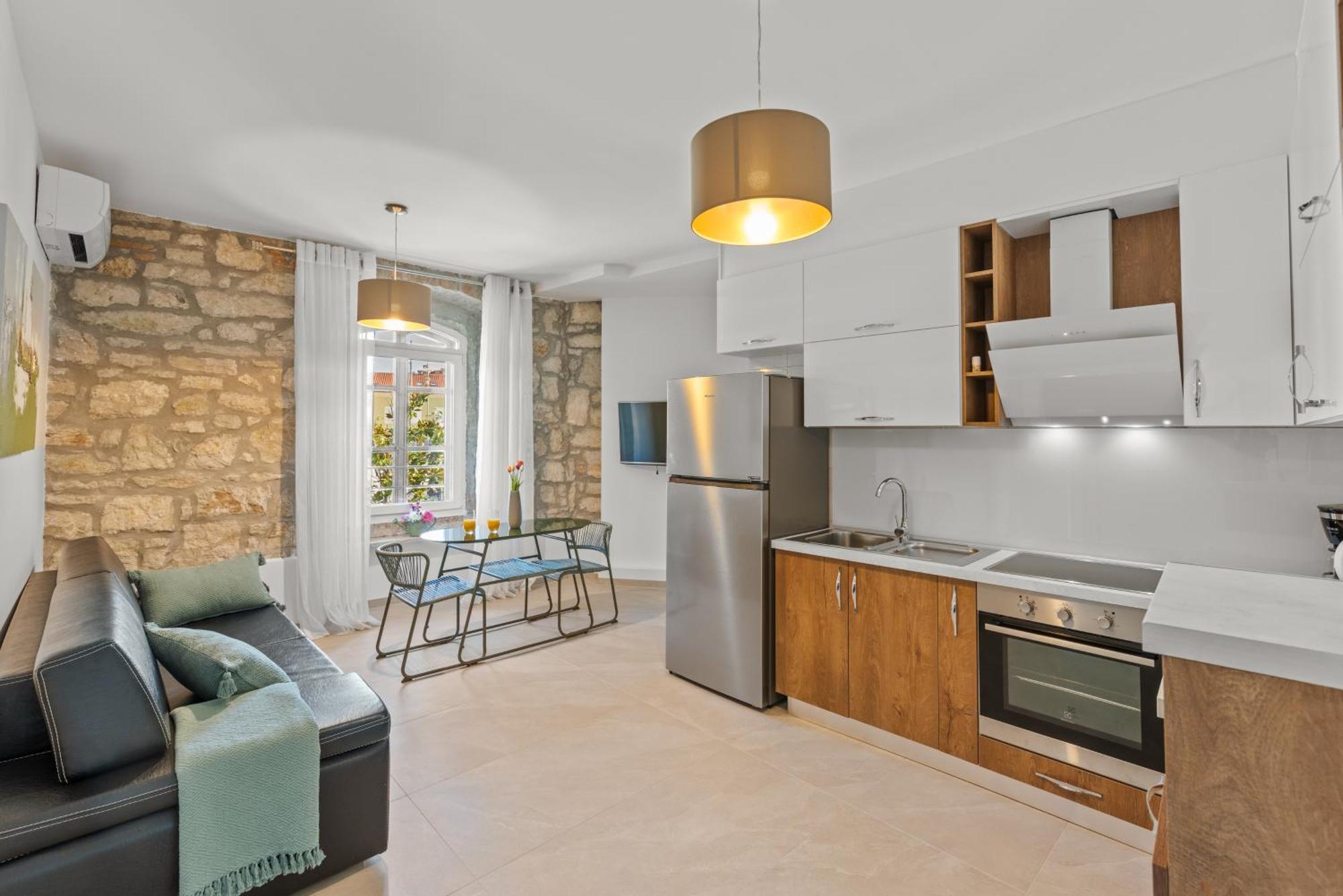 Angel'S Sunrise Apartment Porec Bagian luar foto